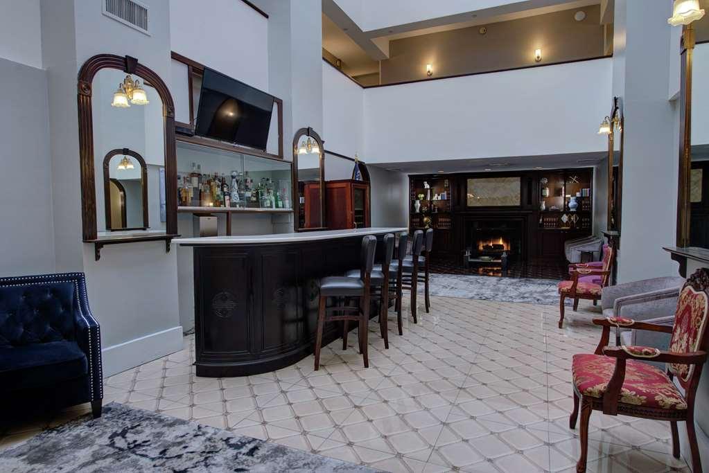 Hotel The Roslyn, Tapestry Collection By Hilton Restaurant foto