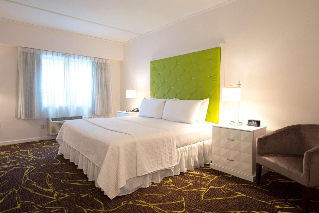 Hotel The Roslyn, Tapestry Collection By Hilton Exterior foto