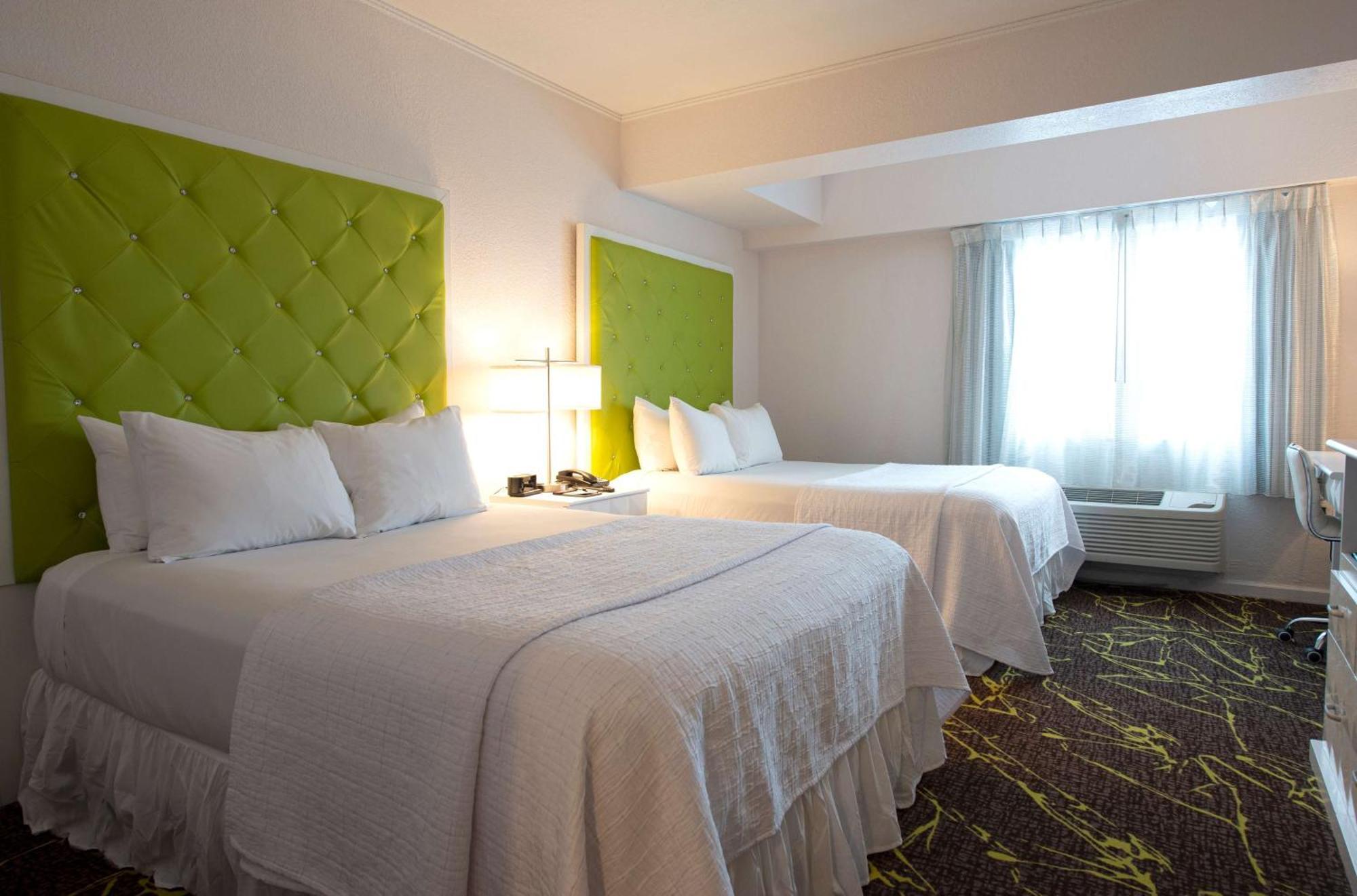Hotel The Roslyn, Tapestry Collection By Hilton Exterior foto