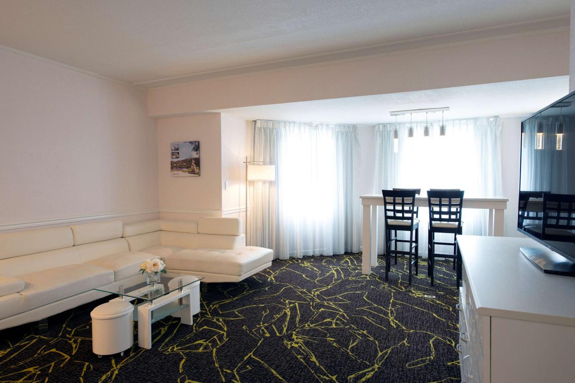 Hotel The Roslyn, Tapestry Collection By Hilton Exterior foto